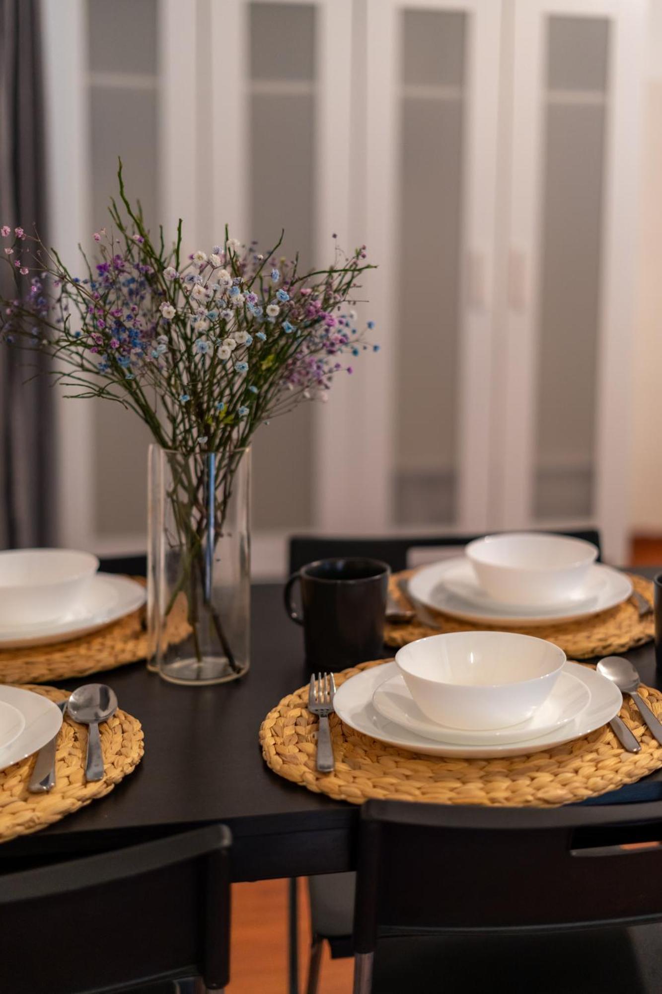 Cozy Apartment In Akacfa Street บูดาเปสต์ ภายนอก รูปภาพ