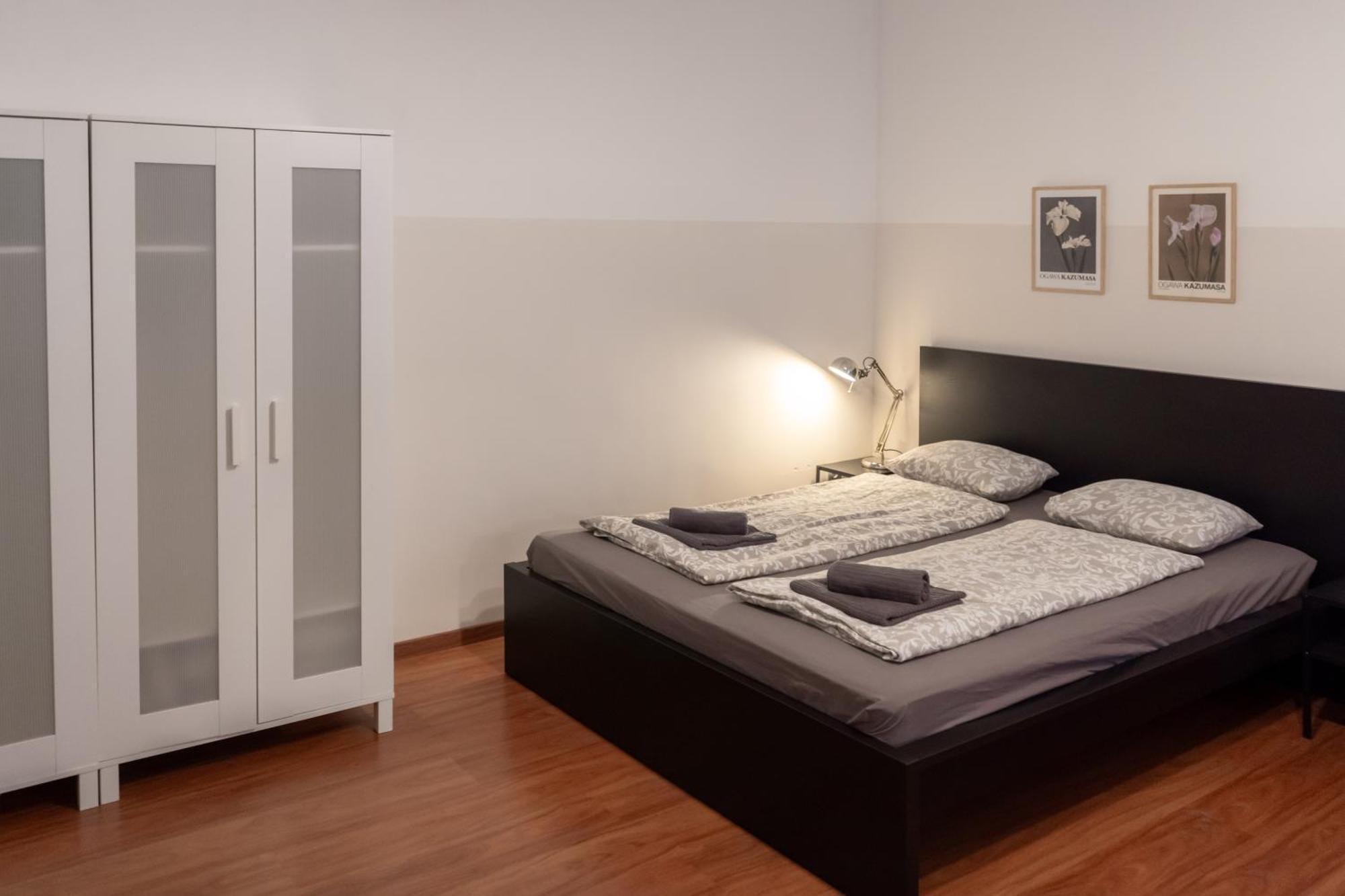 Cozy Apartment In Akacfa Street บูดาเปสต์ ภายนอก รูปภาพ