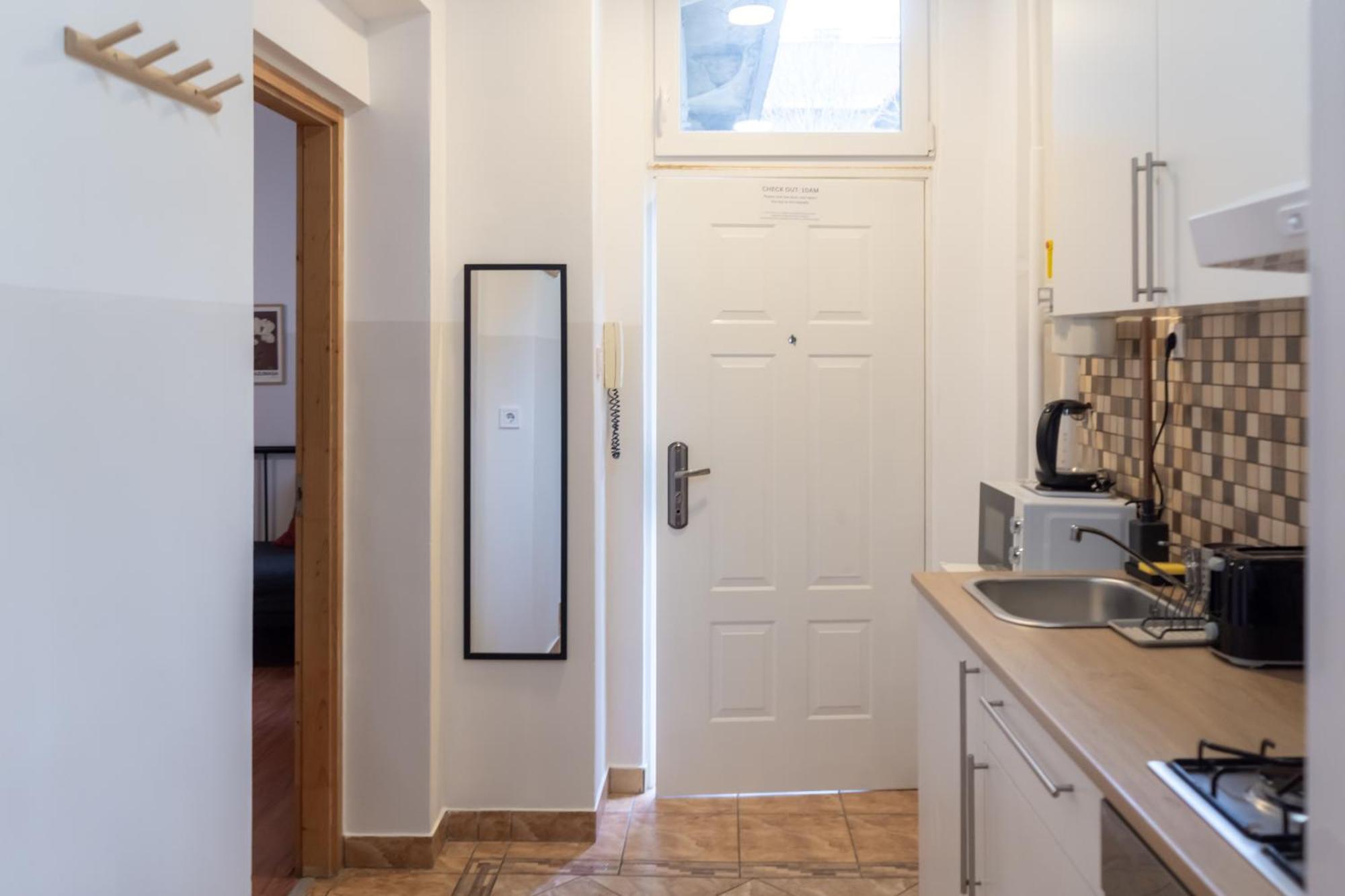 Cozy Apartment In Akacfa Street บูดาเปสต์ ภายนอก รูปภาพ